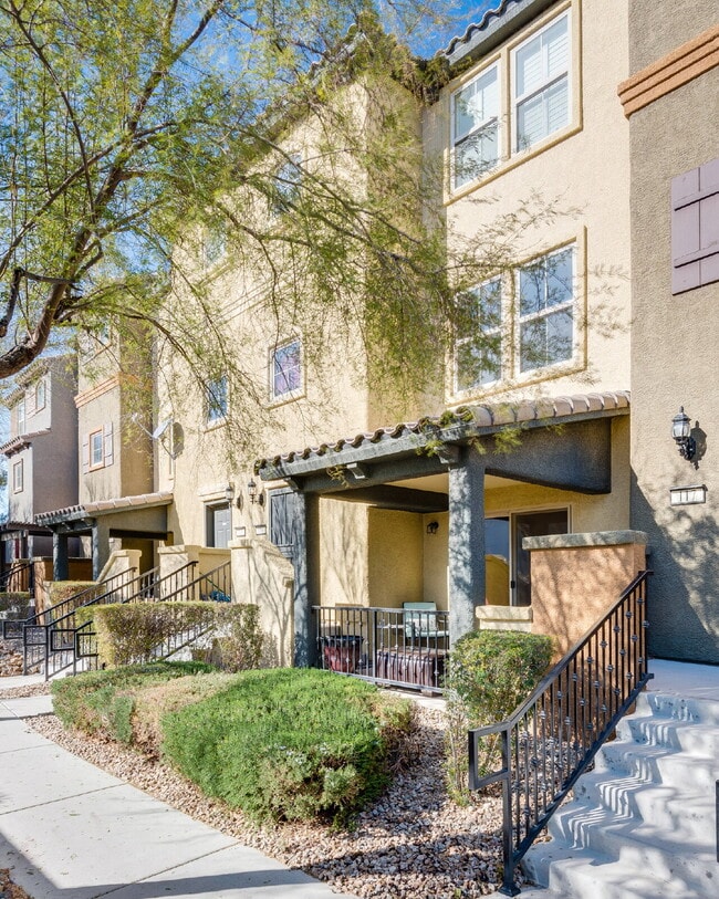 Foto del edificio - 4650 Ranch House Rd