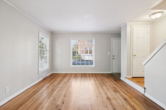 Building Photo - 2044/2046 S 20th St Duplex