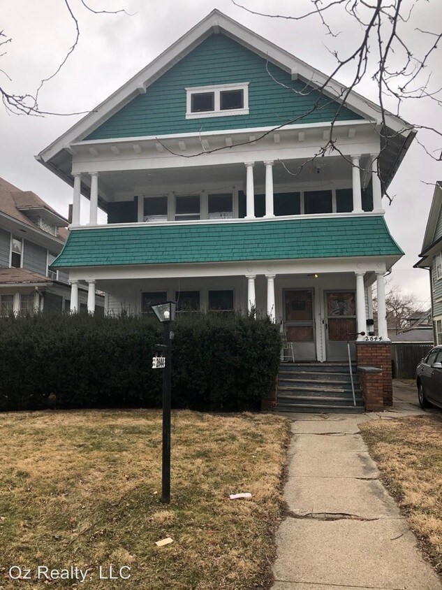 Primary Photo - 2644 Robinwood Ave