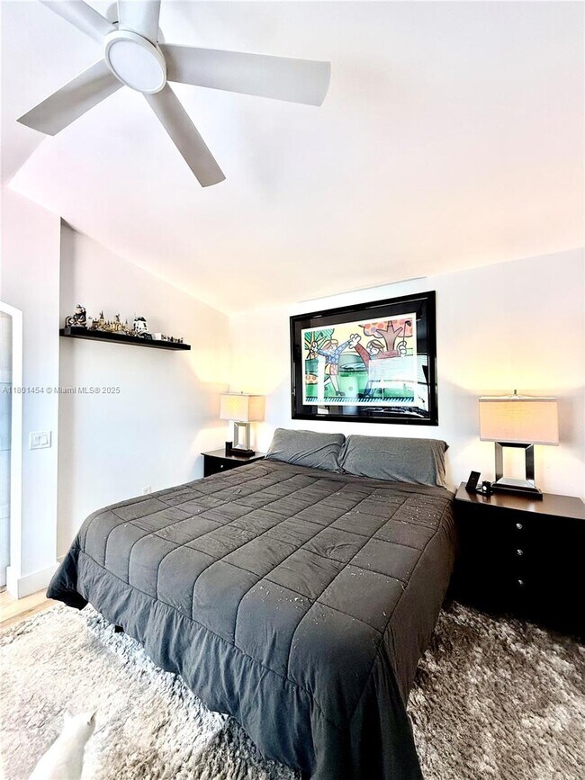 Foto del edificio - 1120 Canella Ln