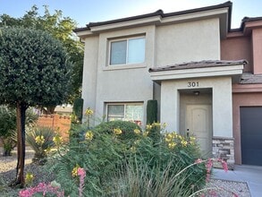 Building Photo - 2801 E 450 N