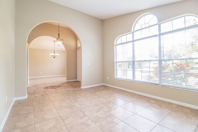Building Photo - 803 River Boat Cir