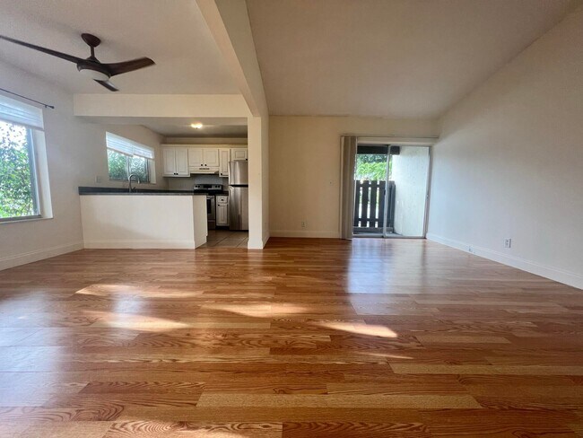 Foto del edificio - 5276 Bosque Ln