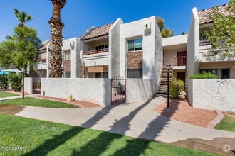Building Photo - 7350 N Vía Paseo Del Sur