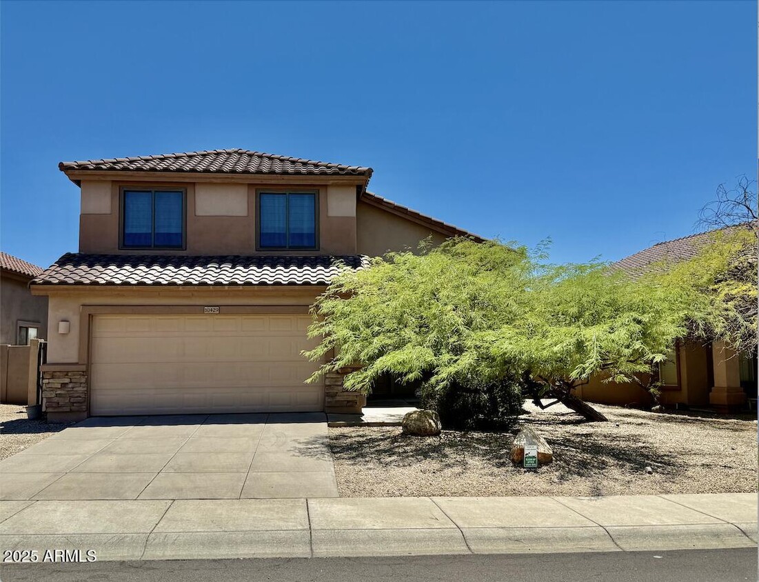 Foto principal - 10429 E Hillery Dr