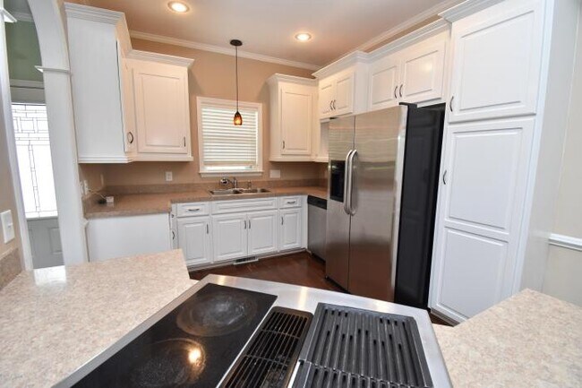 Building Photo - 3 bedroom in Princeton NC 27569