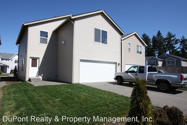 Building Photo - 3 br, 2.5 bath House - 3431 Peterson Street