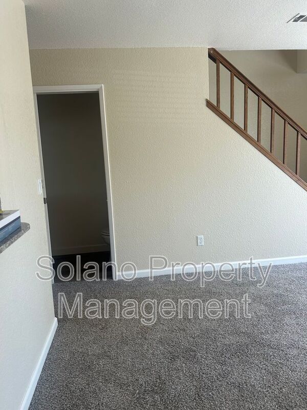 Building Photo - 516 Pacific Ave