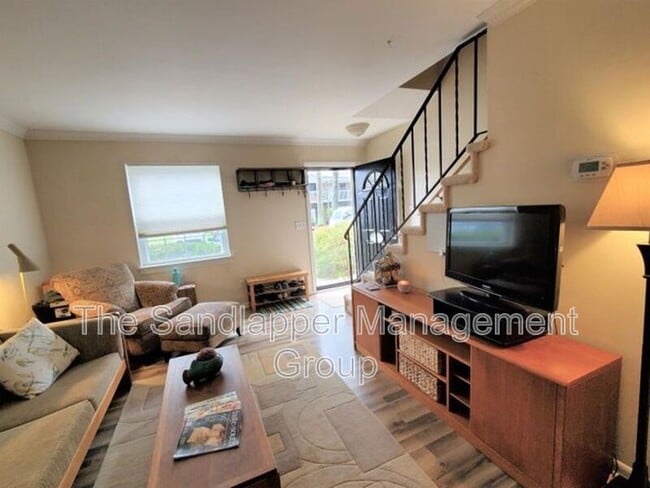 Photo - 21 Rivers Point Row Townhome