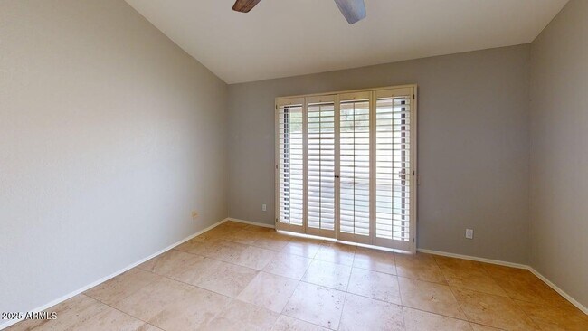 Foto del edificio - 11638 N 109th St
