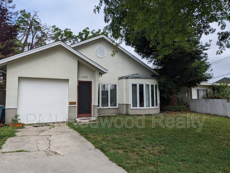 Foto principal - 1211 Sevier Avenue