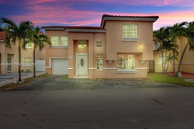 Foto del edificio - 815 NW 126th Ct