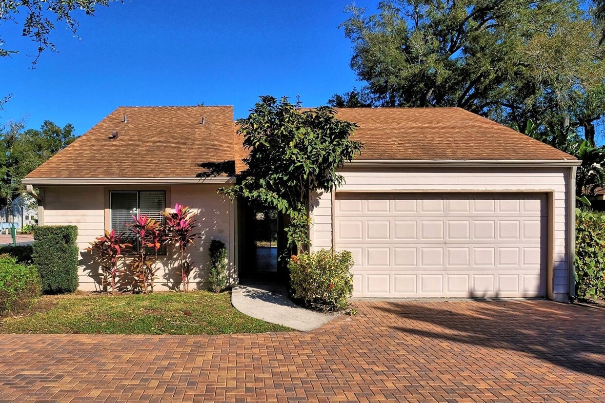 Foto principal - Single family home in Winter Park! 3/2 wit...