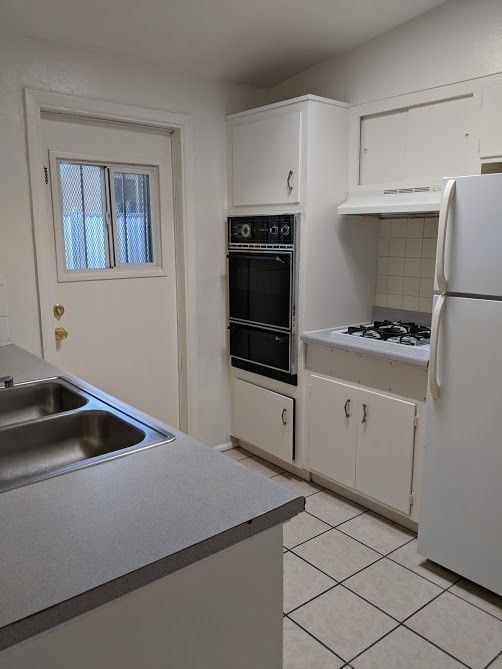 Foto del edificio - 1233 E Drachman St