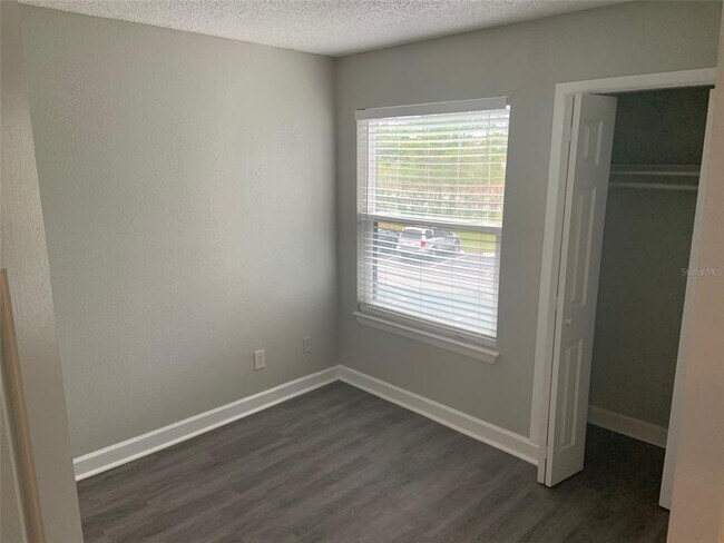 Foto del edificio - 3756 Idlebrook Cir