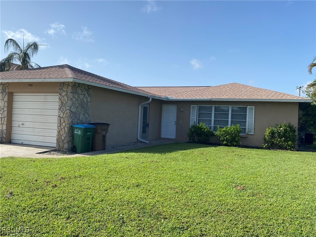 Foto principal - 906 SE 14th Terrace