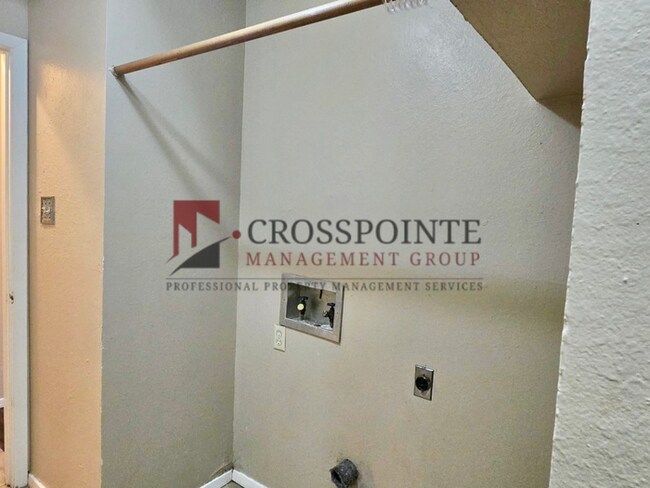 Foto del edificio - Tour Today! 2/1.5 Townhome in Longview