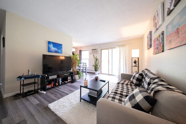 Foto del edificio - 917 11th Ave S
