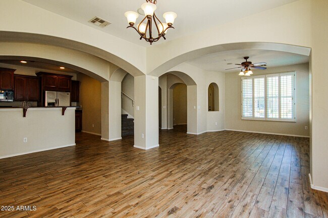 Foto del edificio - 28934 N 124th Ave
