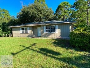 Building Photo - 646 Fleming Rd