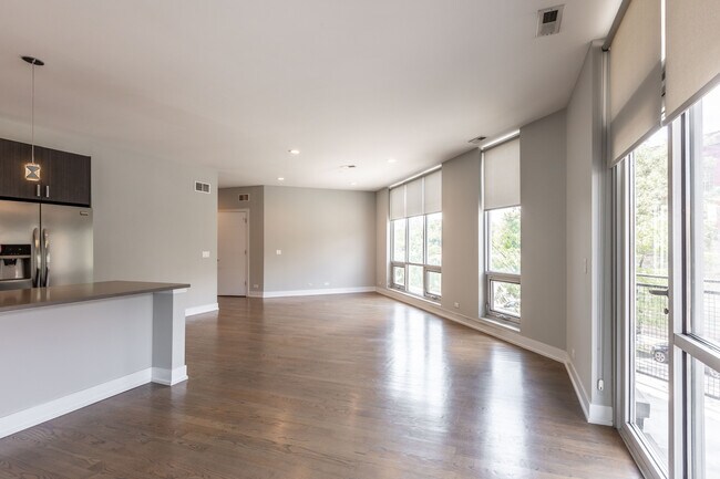 Foto del edificio - 2349 N Lister Ave