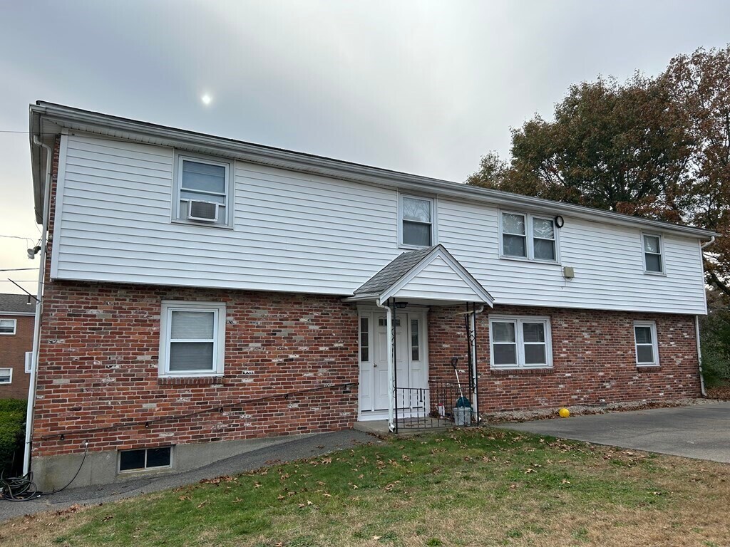 6 Mountain Ave Unit B, Norwood, MA 02062 Room for Rent in Norwood, MA