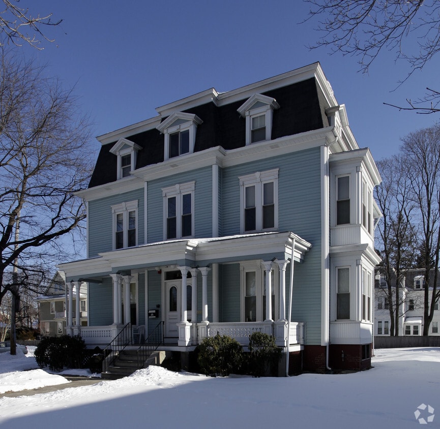 Primary Photo - 1612 Broad St