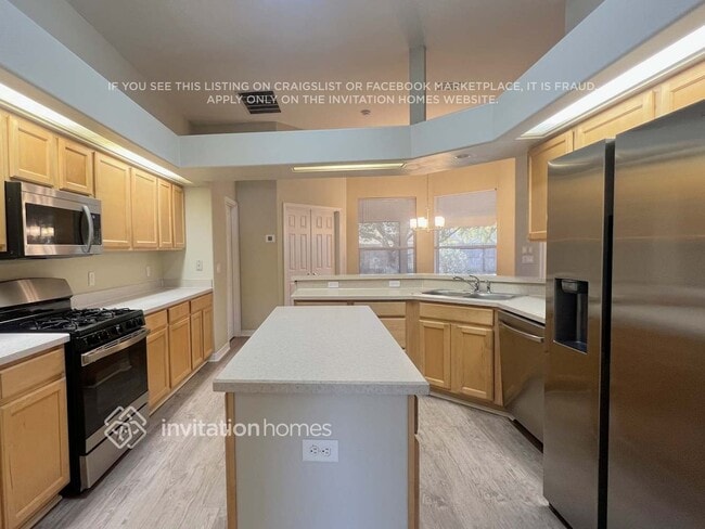 Building Photo - 14816 Pine Cone Trail