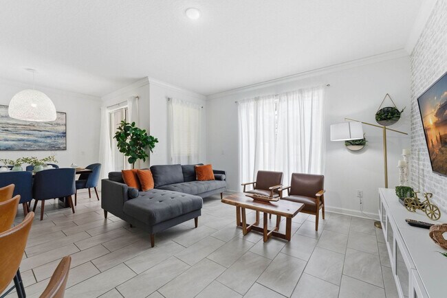 Foto del edificio - 4224 Paragraph Dr