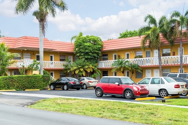 Building Photo - THE DANIA PLACE