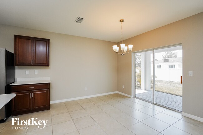 Foto del edificio - 2028 NW 27th Terrace