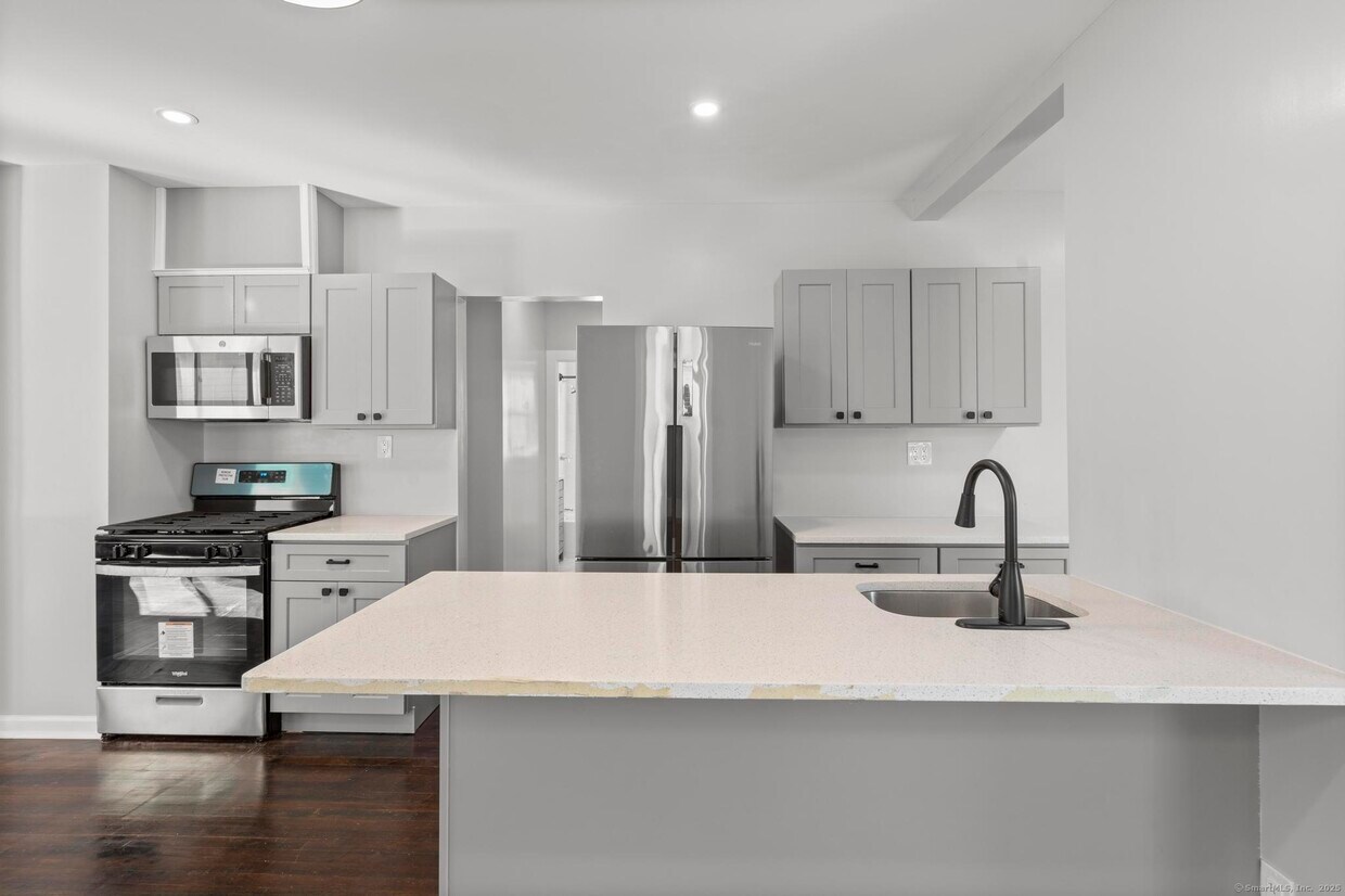 Foto principal - 228 Cooke St