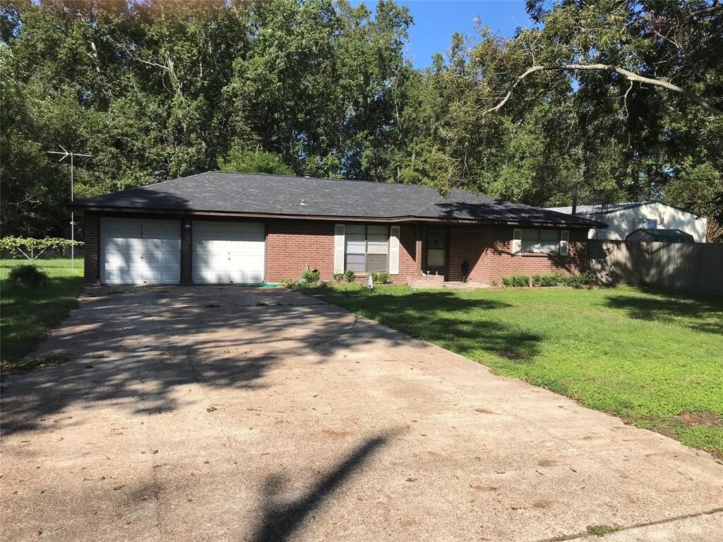 Primary Photo - 25701 FM 2100