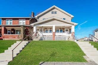 Building Photo - 1239 S Champion Ave