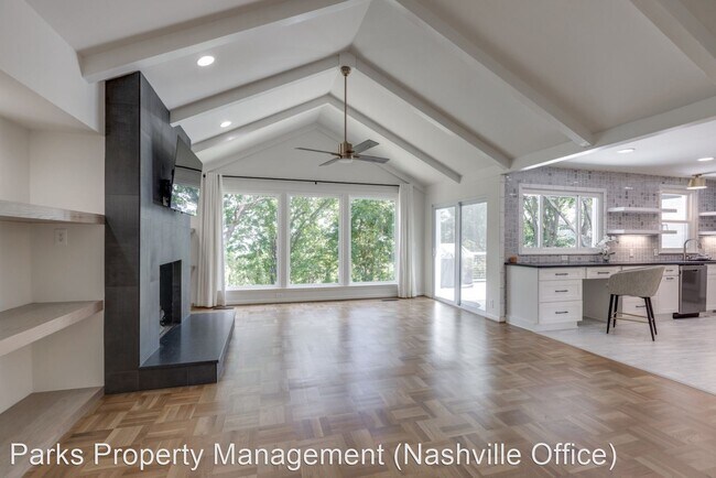 Building Photo - 3 br, 3 bath House - 1243 Saxon Drive