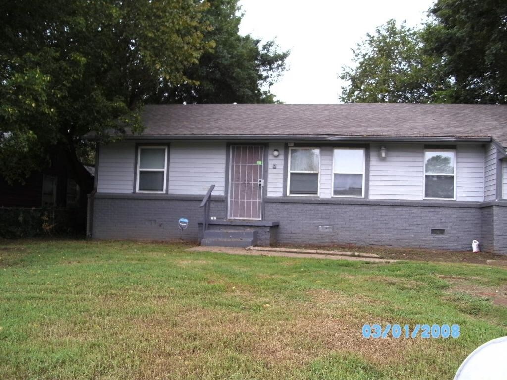Primary Photo - 38 E 50th St N