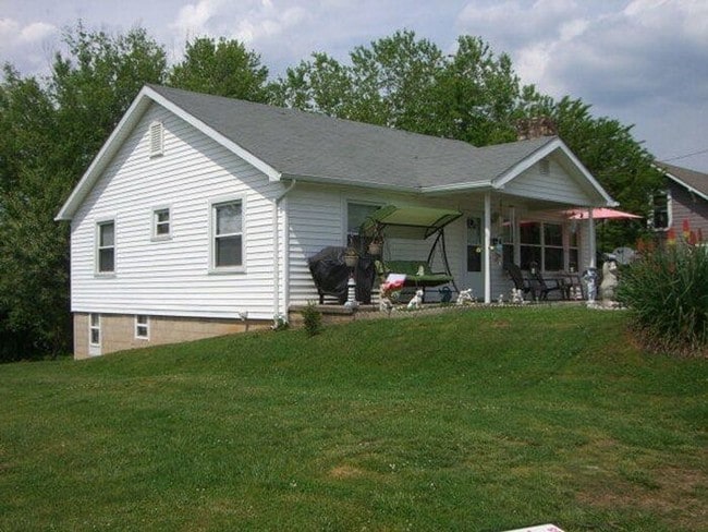 Building Photo - Marion Rental!