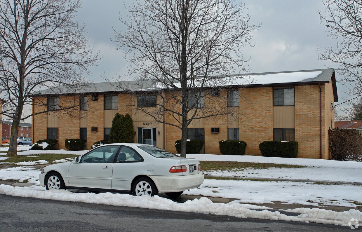 Primary Photo - 5450 Southgate Blvd