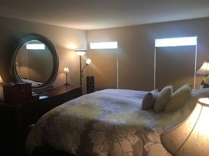 Foto del edificio - 878 N Shady Oaks Dr