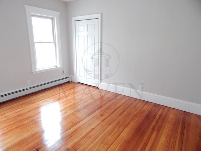 Primary Photo - 5 Walker St