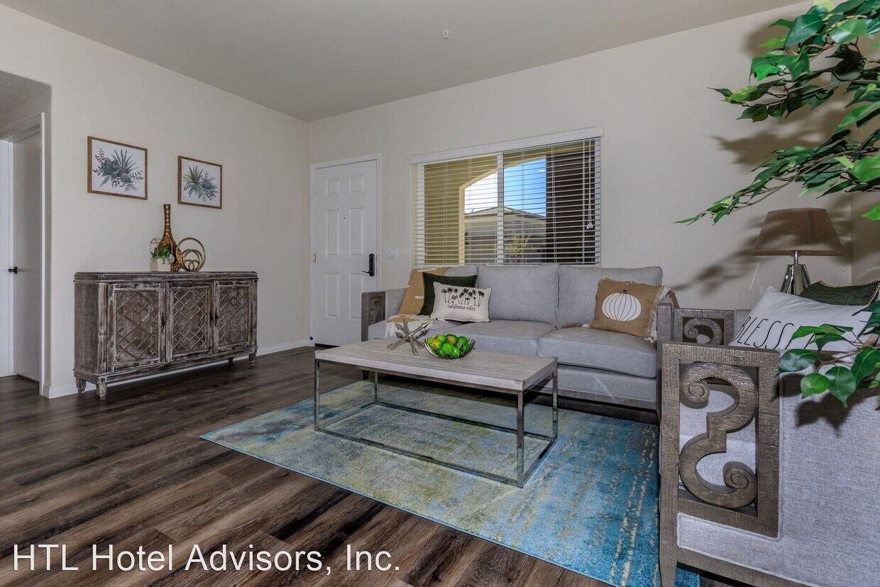 Foto principal - 775 S Belmont St