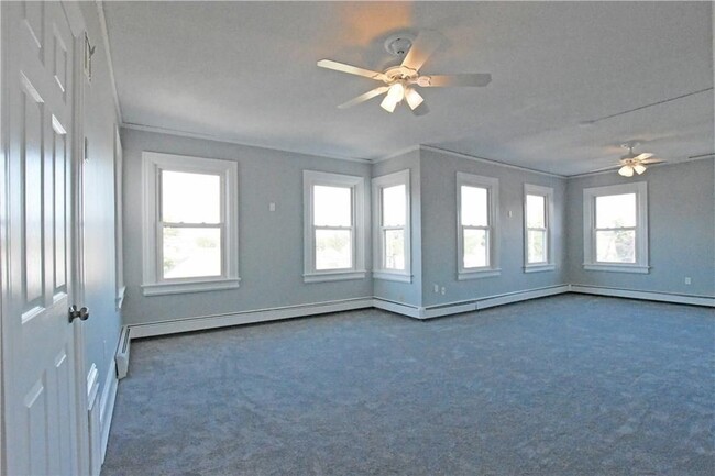 Foto del edificio - 2919 Pawtucket Ave