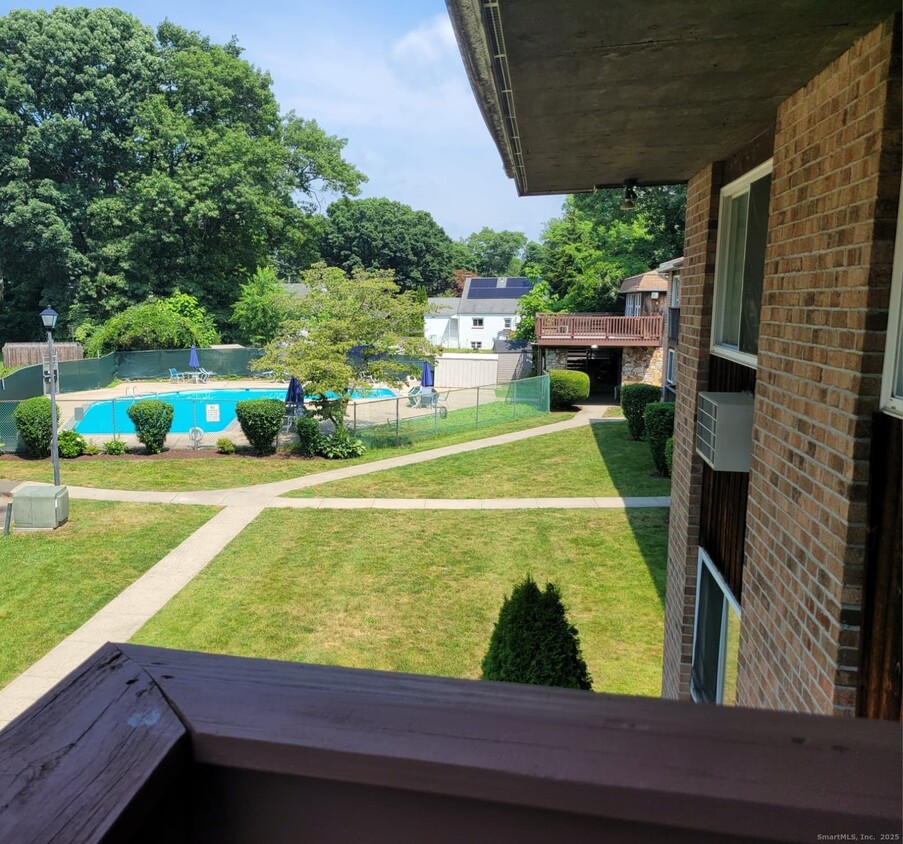 Foto del edificio - 333 Vincelette St