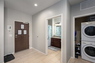 1BR/1BA - Nicholas Apartments