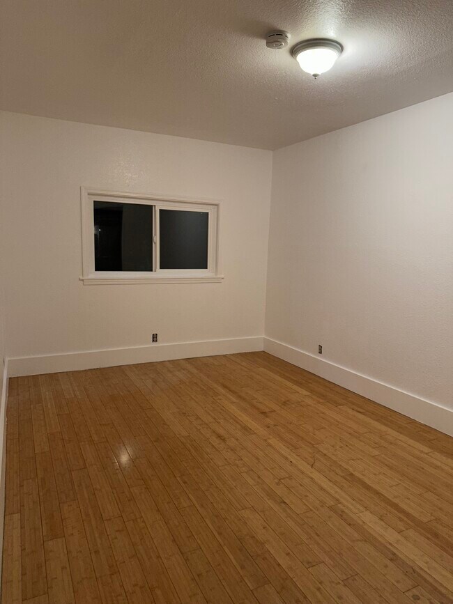 Building Photo - 5358 Brookdale Ave