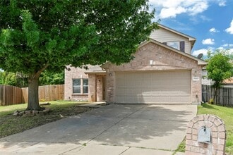 Building Photo - 5463 San Patricio Dr