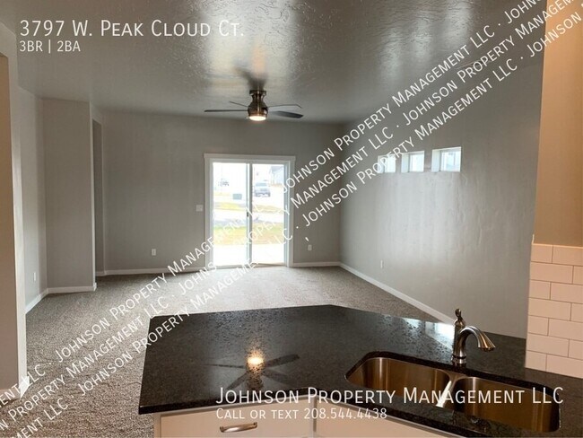 Foto del edificio - 3797 W Peak Cloud Ct
