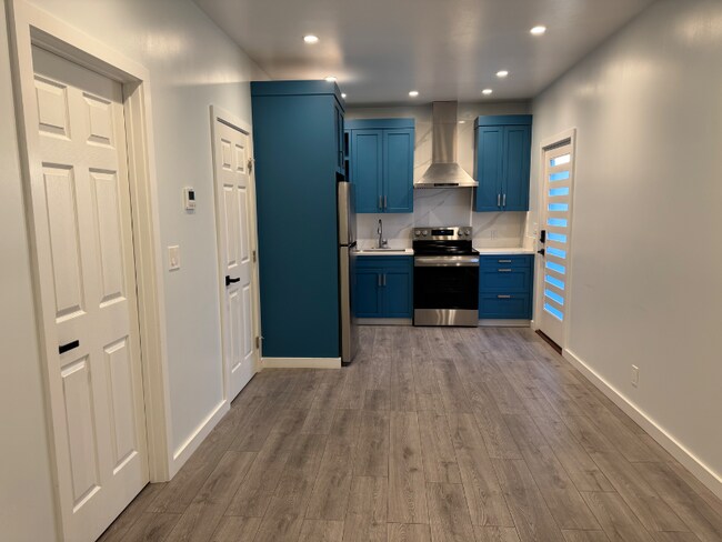 Foto del edificio - 606 Virginia Dr