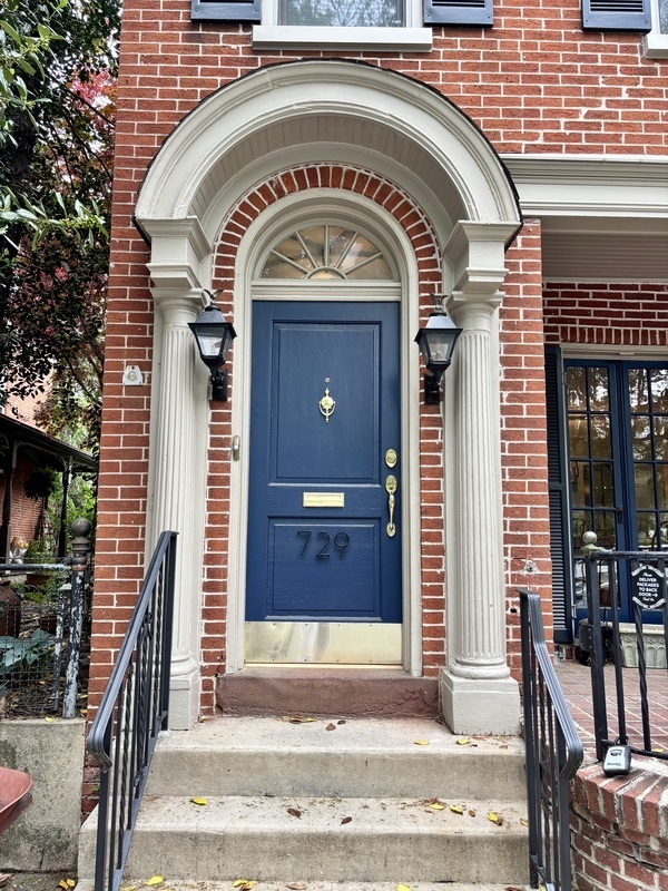 Foto del edificio - 729 E Orange St