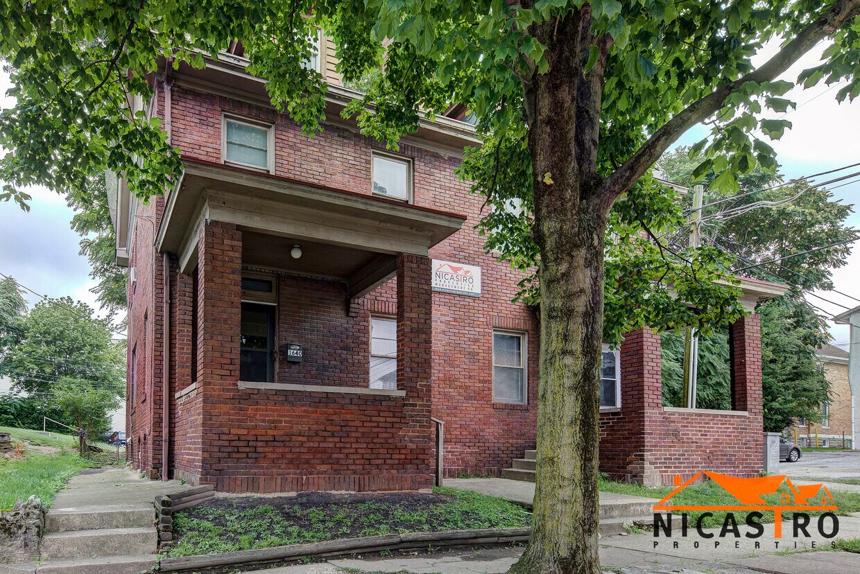 1640 Indianola Ave, Columbus, OH 43201 Condo for Rent in Columbus, OH